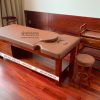 Giường massage màu đỏ giả gỗ hương cao cấp đẹp