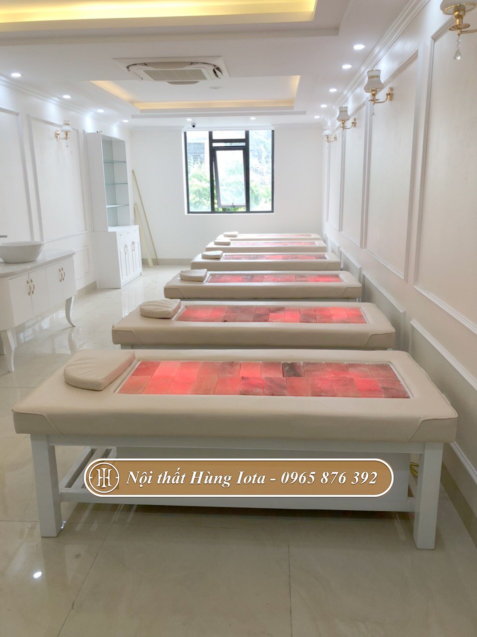 Hệ thống giường massage đá muối màu trắng