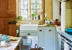 Thumb trang trí phòng bếp đơn giản bằng nội thất gỗ