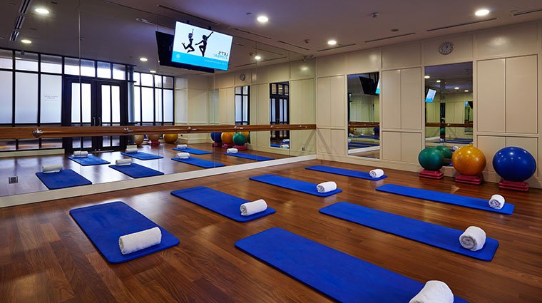 Phòng tập yoga thiết kế đơn giản