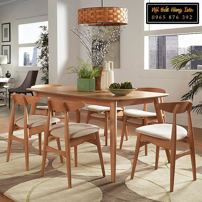 Bộ bàn ăn 6 ghế gỗ tự nhiên với mặt đá tự nhiên sẽ mang đến cho bạn sự sang trọng và đẳng cấp trong không gian bếp của mình. Sản phẩm này giúp tạo ra không gian ấm cúng và đậm chất thiên nhiên cho bữa ăn gia đình của bạn. Với giá rẻ và chất lượng đảm bảo, bạn sẽ không thể bỏ qua sản phẩm này.