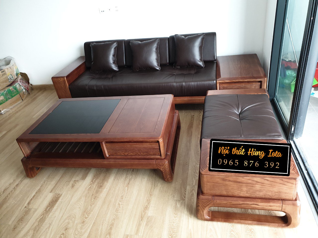 Sofa gỗ óc chó đệm da màu đen SFOC02 đẹp hiện đại, đẳng cấp