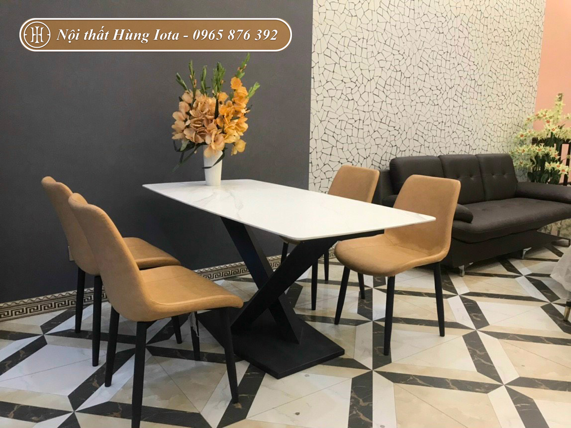 Lắp đặt bộ bàn ăn gia đình chân chữ X 4 ghế Ventura hiện đại