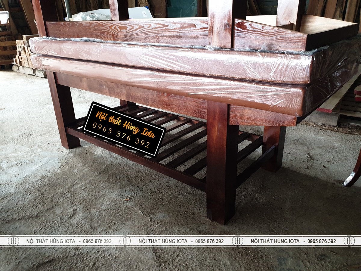 Xưởng sản xuất giường massage gỗ sồi màu óc chó