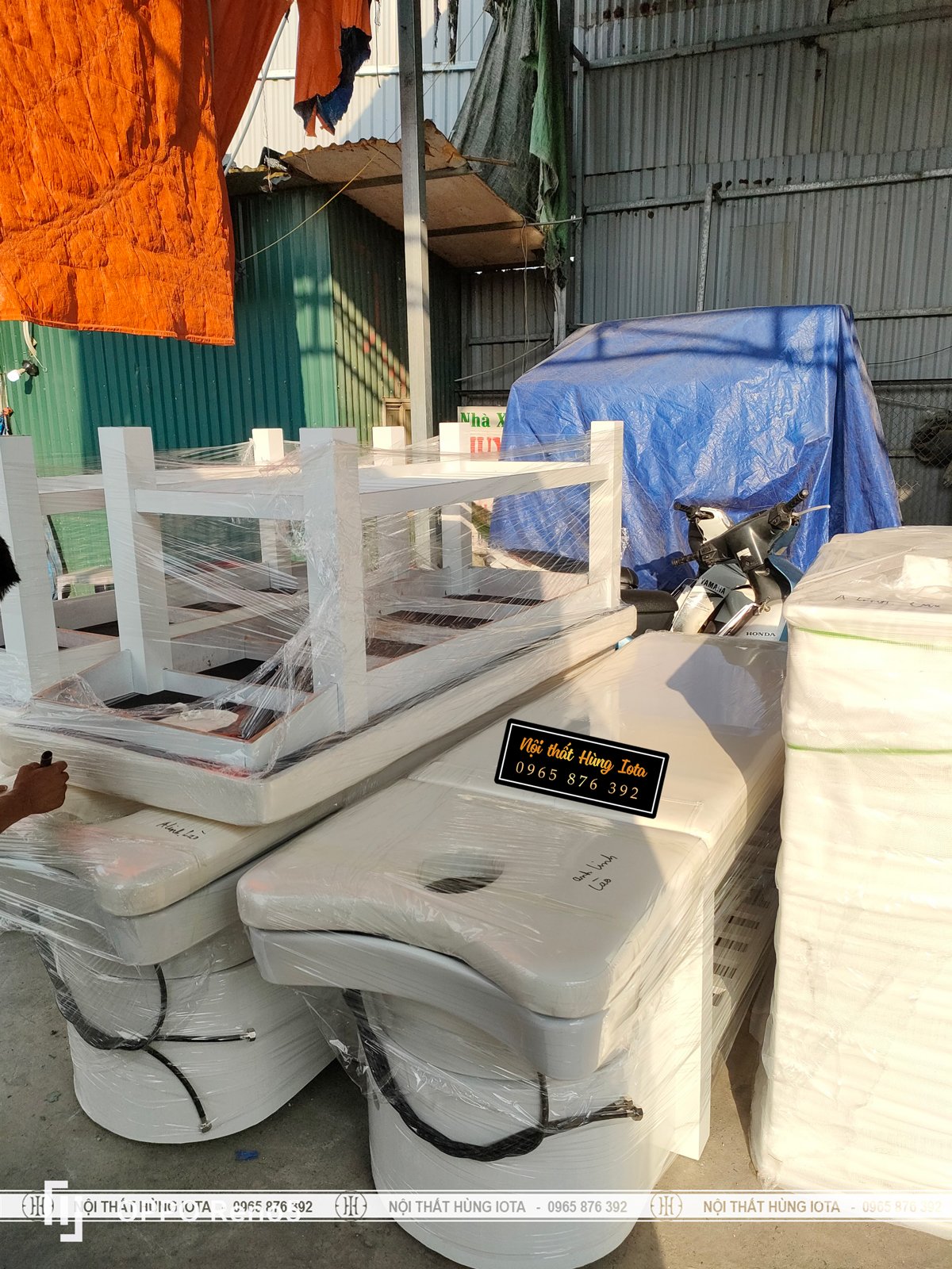 Sản xuất giường gội đầu bồn sứ cho khách bên Lào