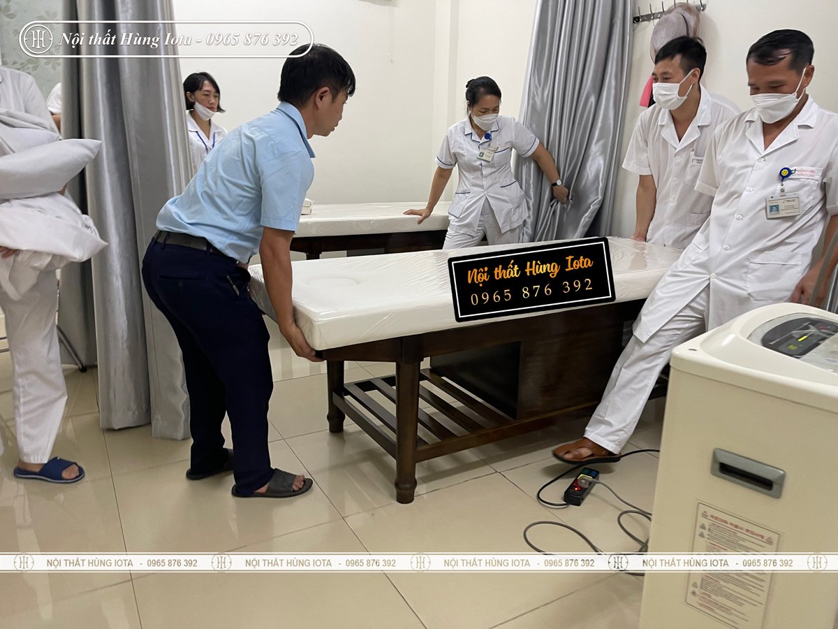 Giường gỗ cho bệnh viện tại Thanh Xuân