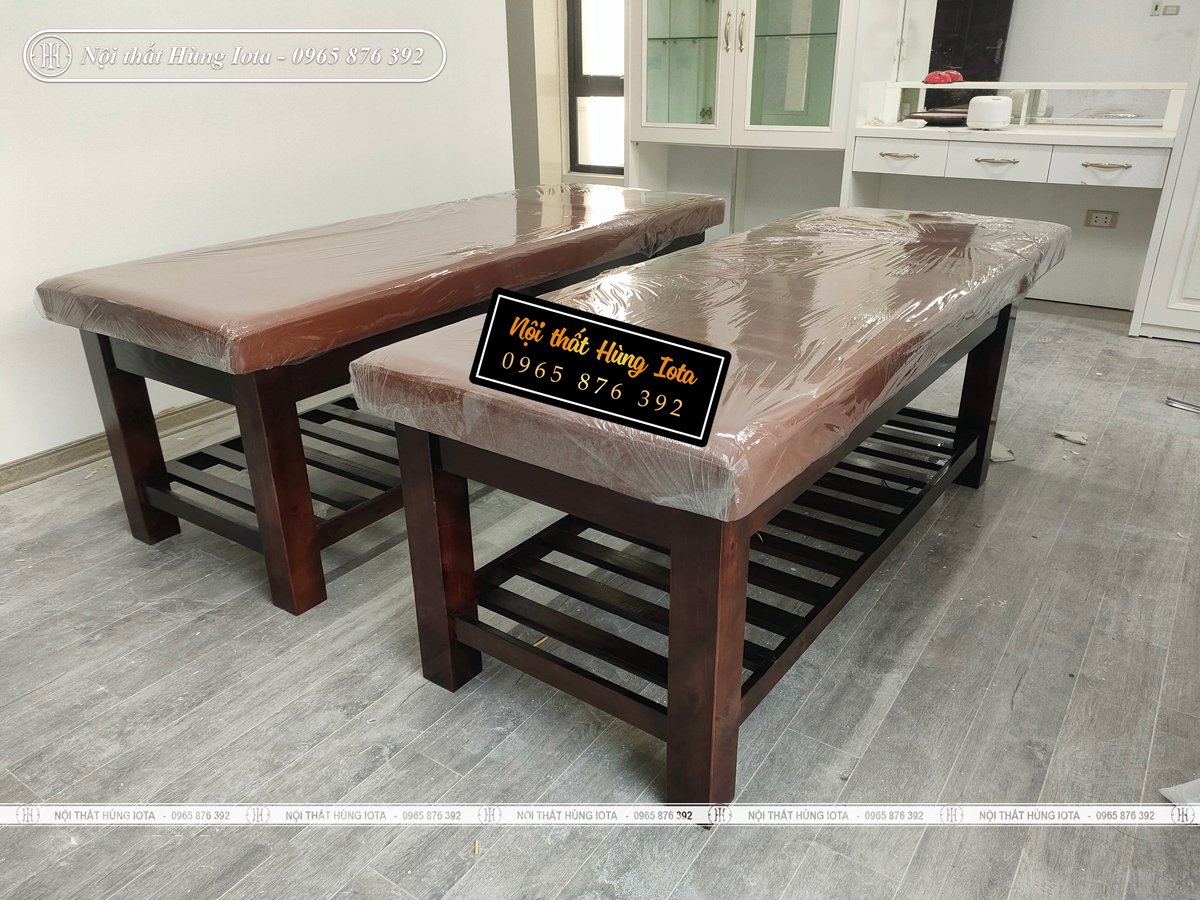 Lắp đặt giường gỗ cho phòng khám tại Hoàng Cầu