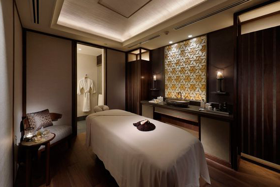 Setup phòng massage gia đình phong cách khách sạn hiện đại