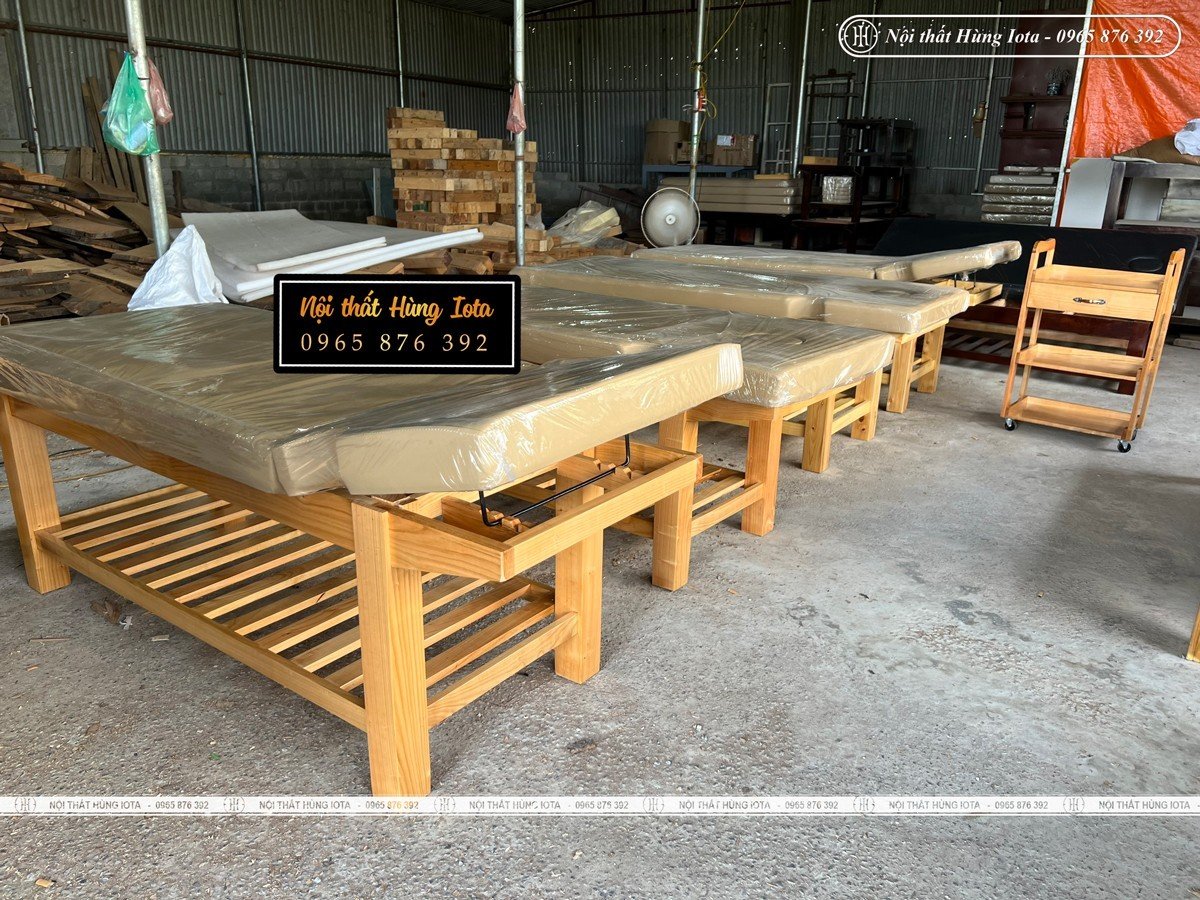 Xưởng sản xuất giường spa gỗ sồi đẹp, giá rẻ