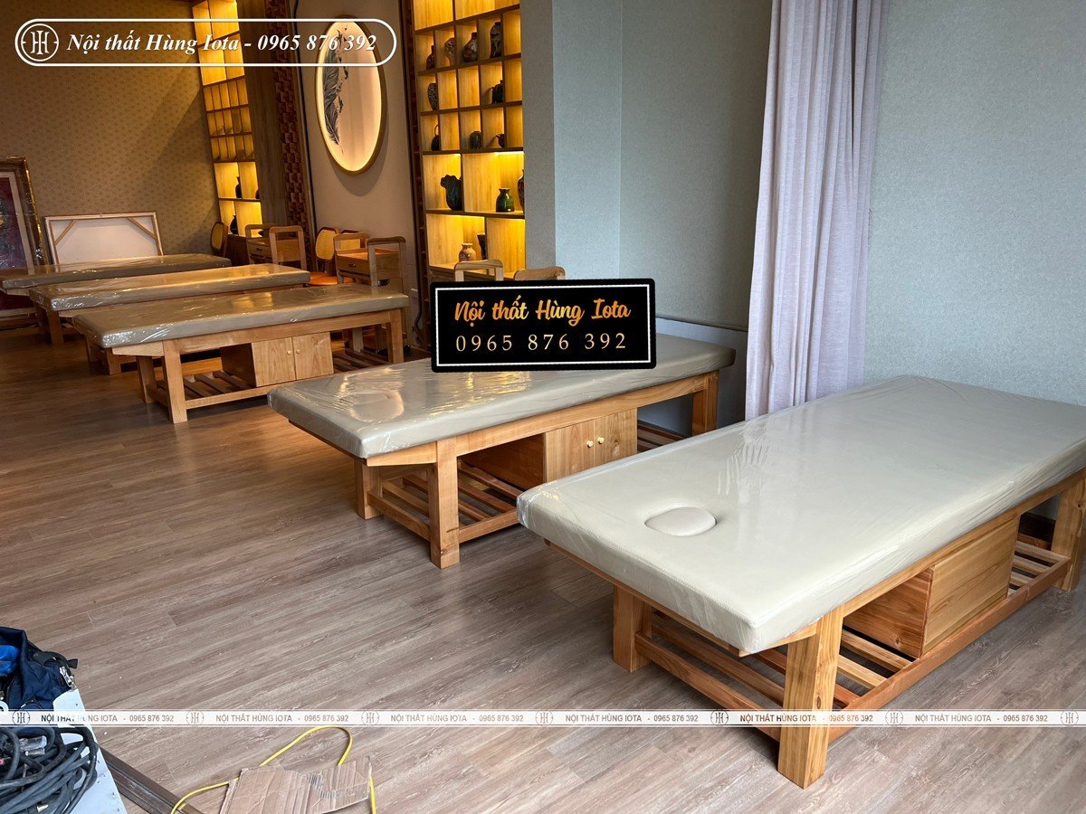 Lắp đặt giường spa có tủ màu gỗ cho Osum Spa