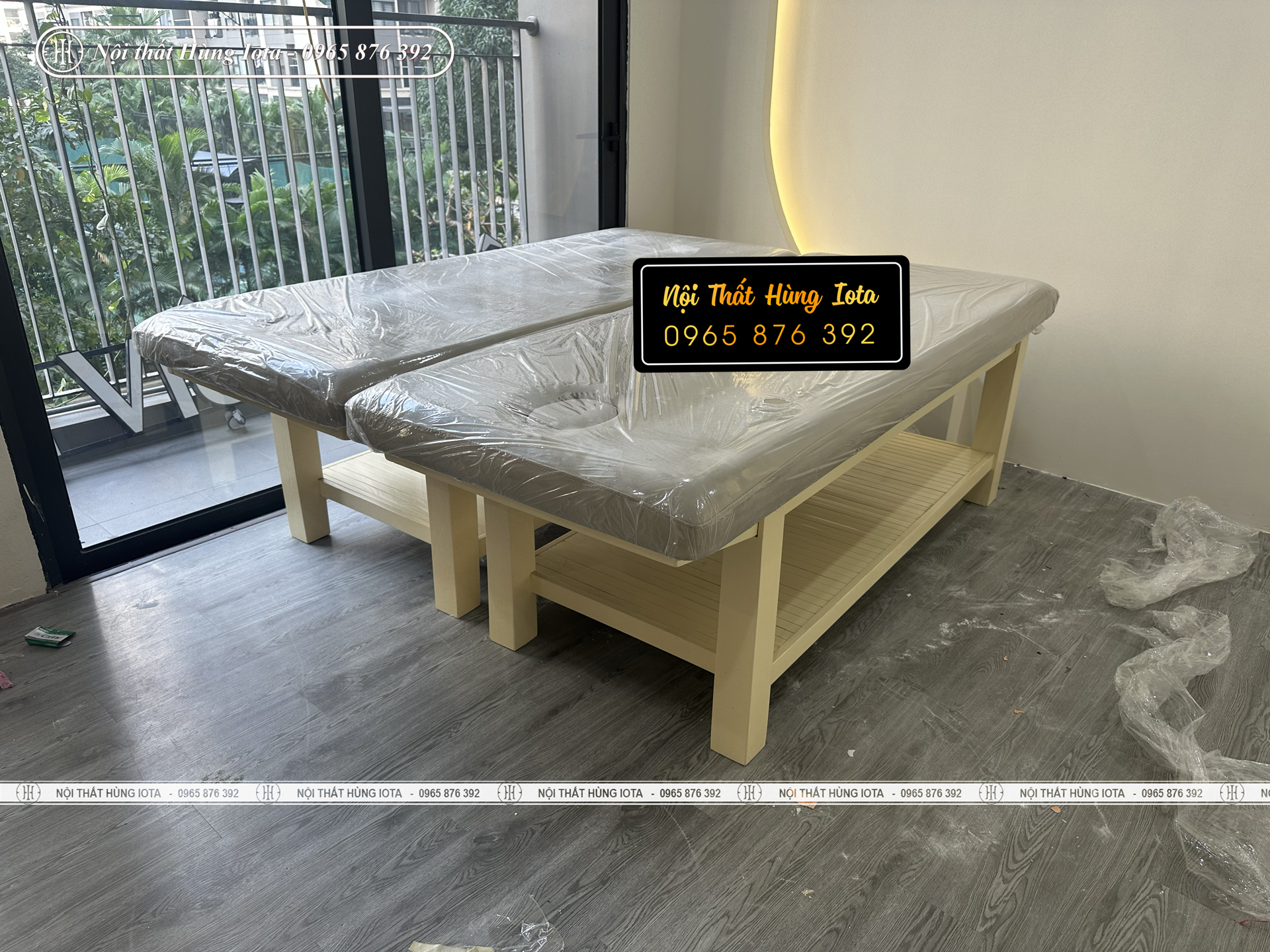 Lắp đặt giường spa chung cơ màu kem
