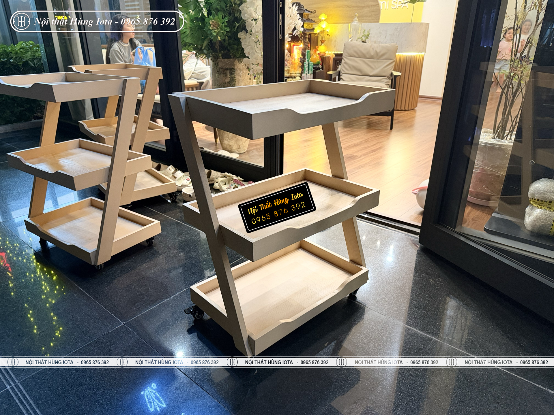 Xe đẩy chữ Z cho Ami Spa ở Lê Quang Đạo - Nam Từ Liêm
