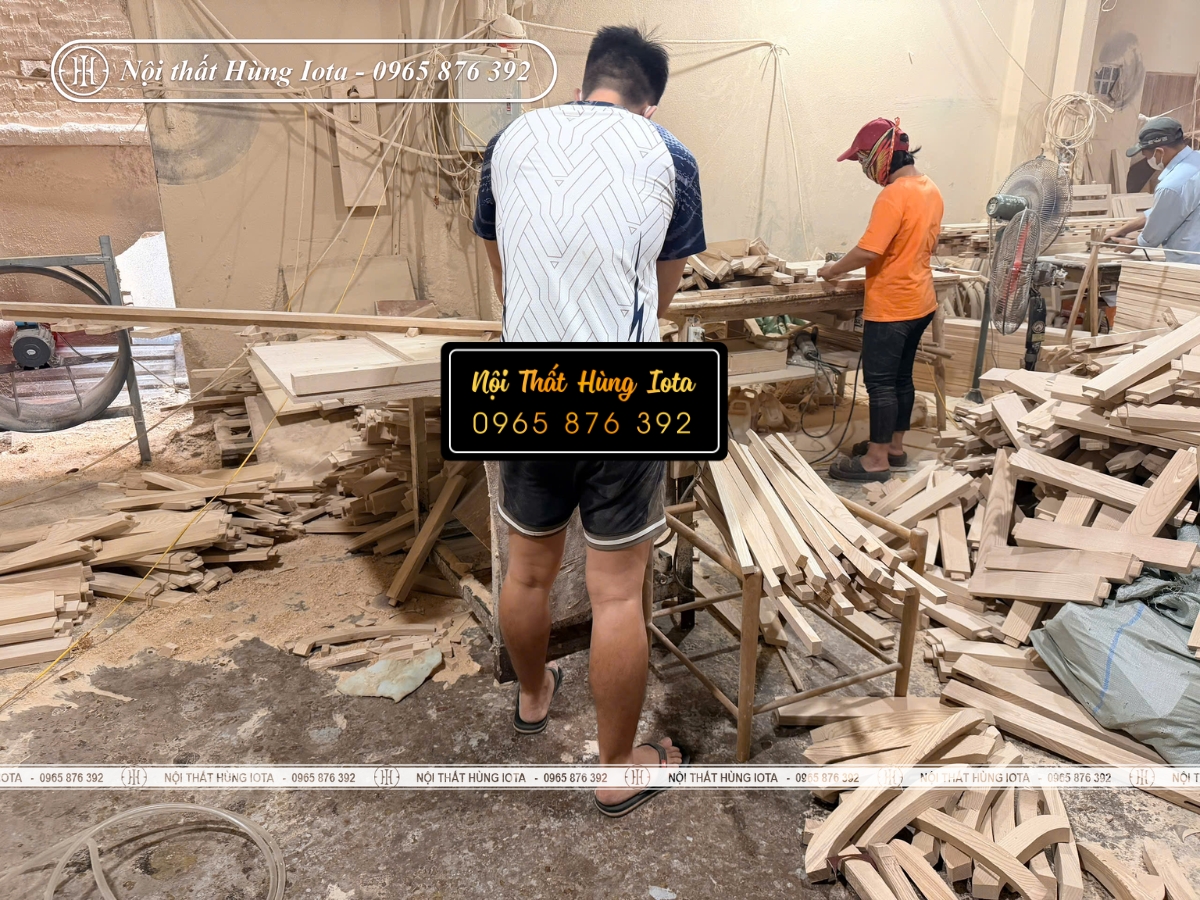 Xưởng gia công ghế ăn mộc