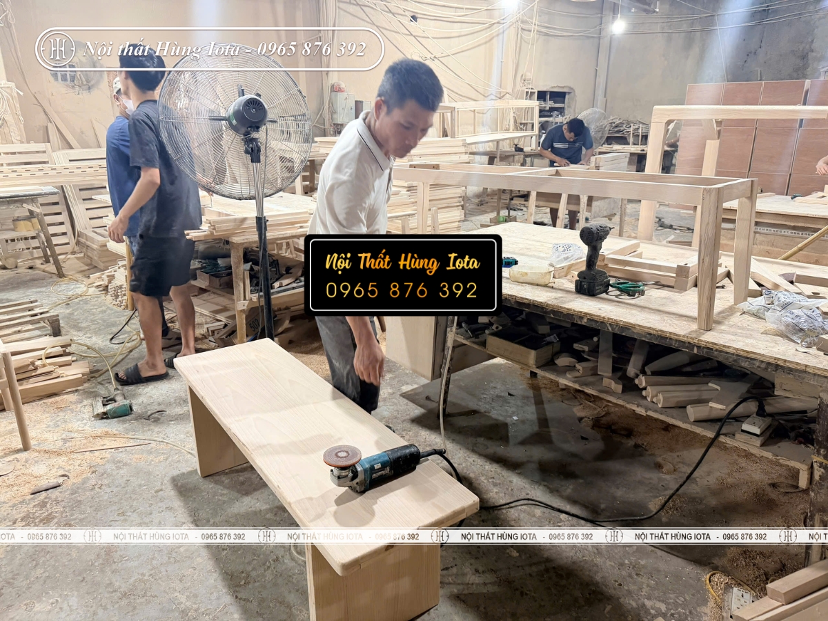 Xưởng gia công ghế cafe mộc