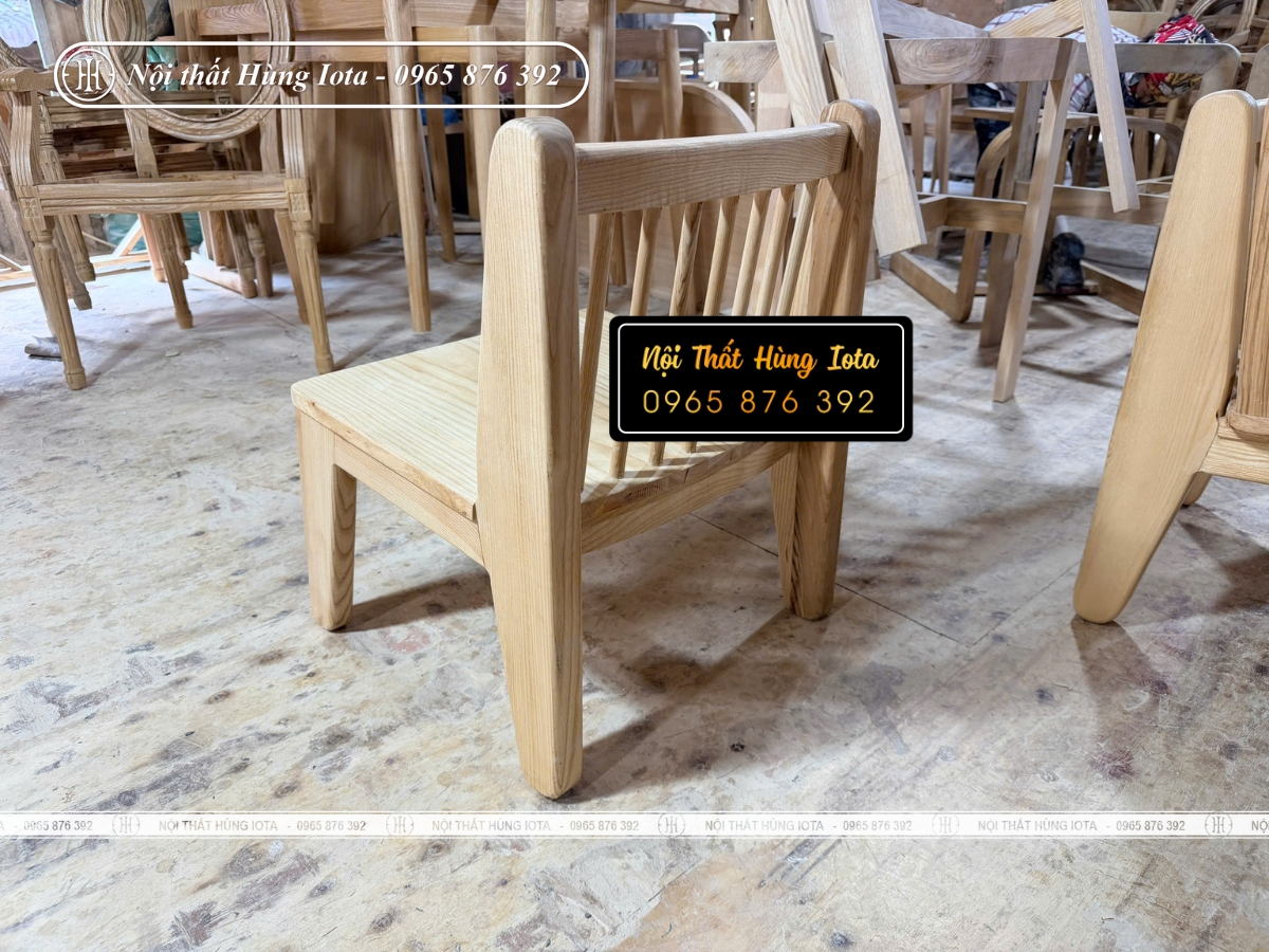Xưởng sản xuất ghế cafe gỗ tựa nan song