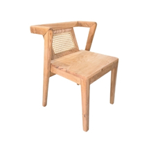 Ghế ăn Vleg màu gỗ HIGA138 lưng mây