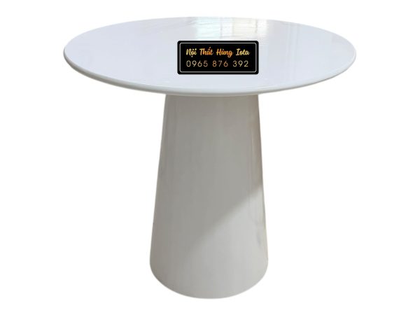 Bàn trà tròn màu trắng để lọ hoa decor