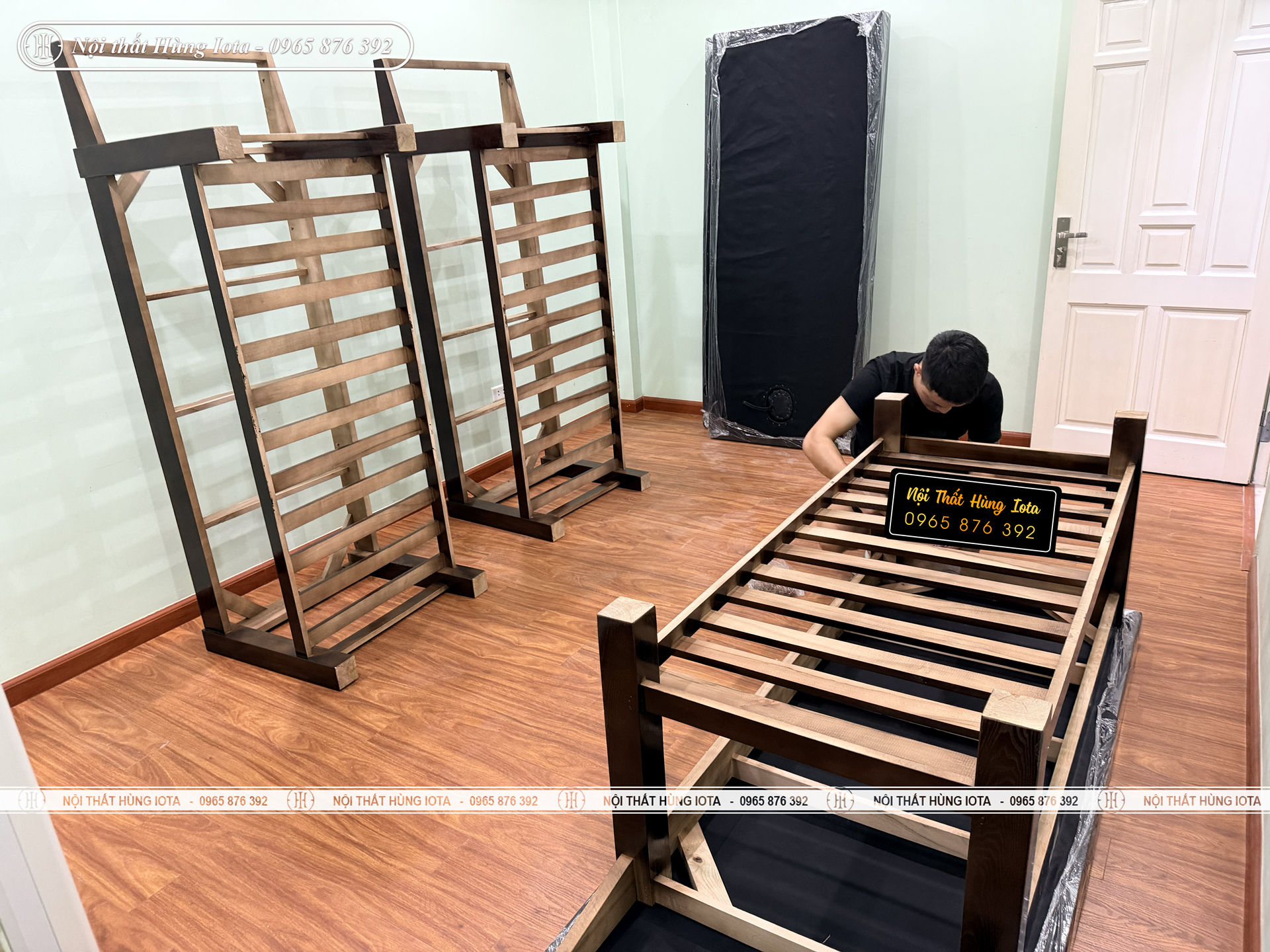 Lắp đặt giường massage body màu nâu đen ở Thiên Hiền