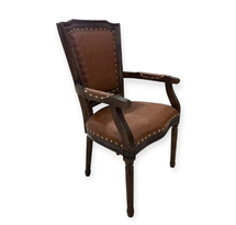 Ghế chủ tọa bọc da tân cổ điển HIGA152